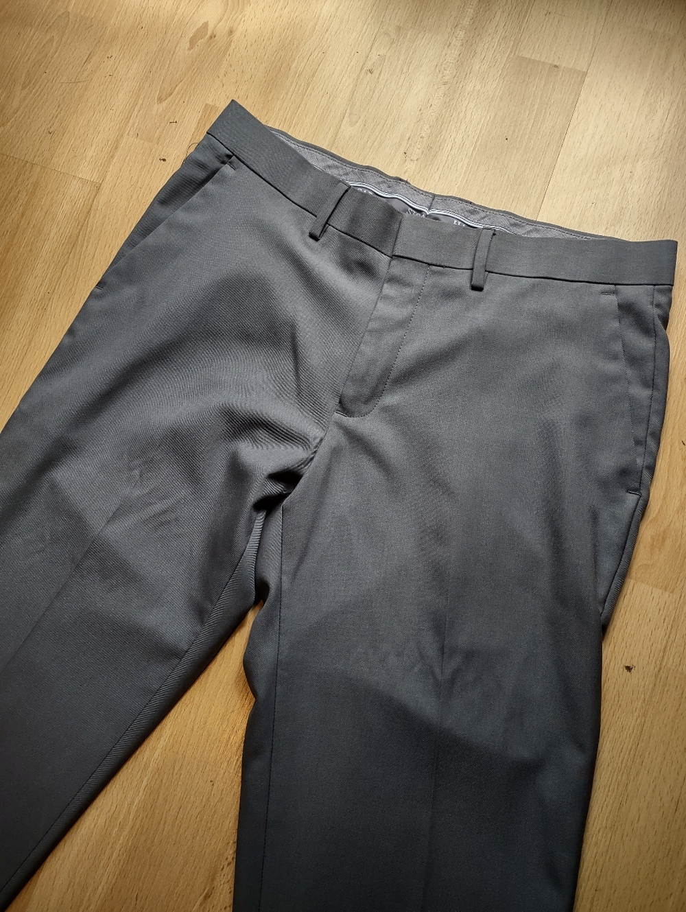 Haggar Straight Fit Men's Dress Pants in Charcoal Gray